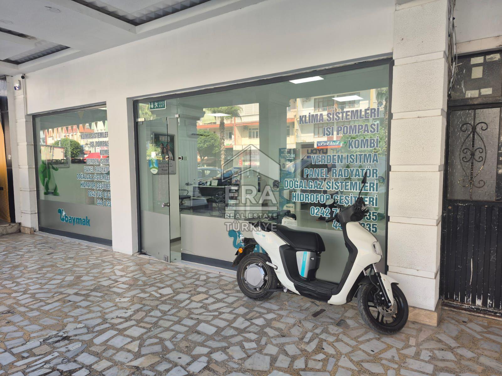 ANTALYA MANAVGAT DEMOKRASİ BULVARINDA DEVREN KİRALIK DÜKKAN