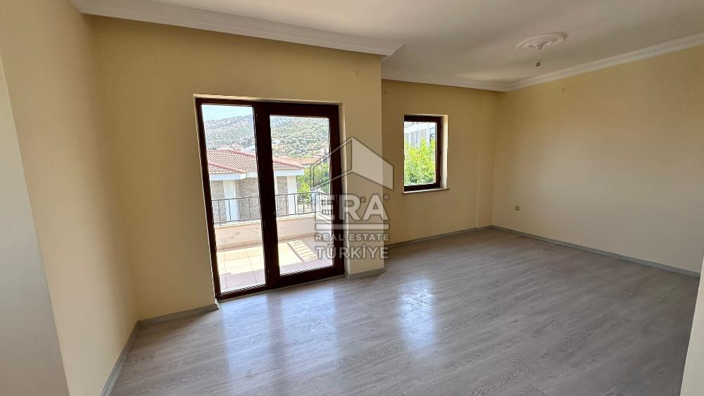 Datça Merkezde Satılık Deniz Gören 3+1Tripleks 100m2 Müstakil Ev