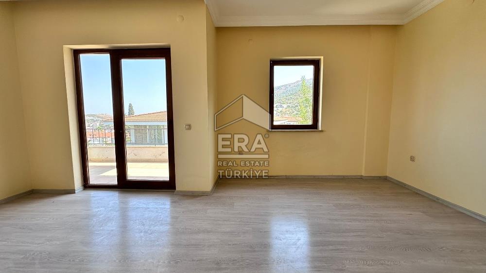 Datça Merkezde Satılık Deniz Gören 3+1Tripleks 100m2 Müstakil Ev