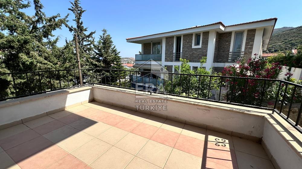 Datça Merkezde Satılık Deniz Gören 3+1Tripleks 100m2 Müstakil Ev