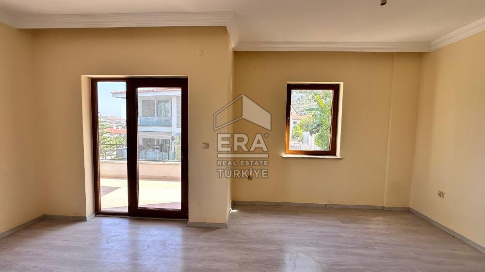 Datça Merkezde Satılık Deniz Gören 3+1Tripleks 100m2 Müstakil Ev