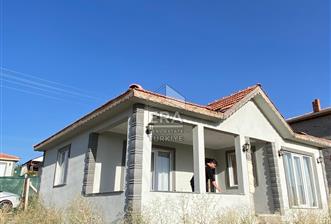 300 m² Bahçeli, 75 m² Kullanıma Hazır 1+1 Ev Gicik Bölgesi