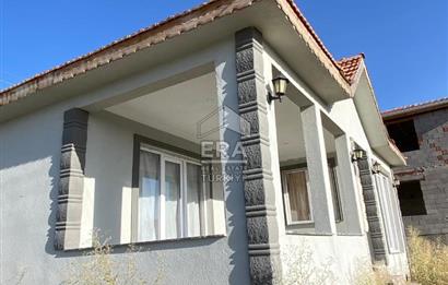 300 m² Bahçeli, 75 m² Kullanıma Hazır 1+1 Ev Gicik Bölgesi