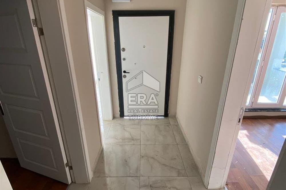 300 m² Bahçeli, 75 m² Kullanıma Hazır 1+1 Ev Gicik Bölgesi
