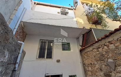 ERA ANGEL'DAN Ayvalık Merkezde, Denize 350 m Bahçeli Kiralık Rum Evi