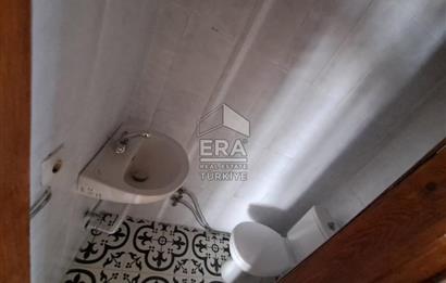 ERA ANGEL'DAN Ayvalık Merkezde, Denize 350 m Bahçeli Kiralık Rum Evi