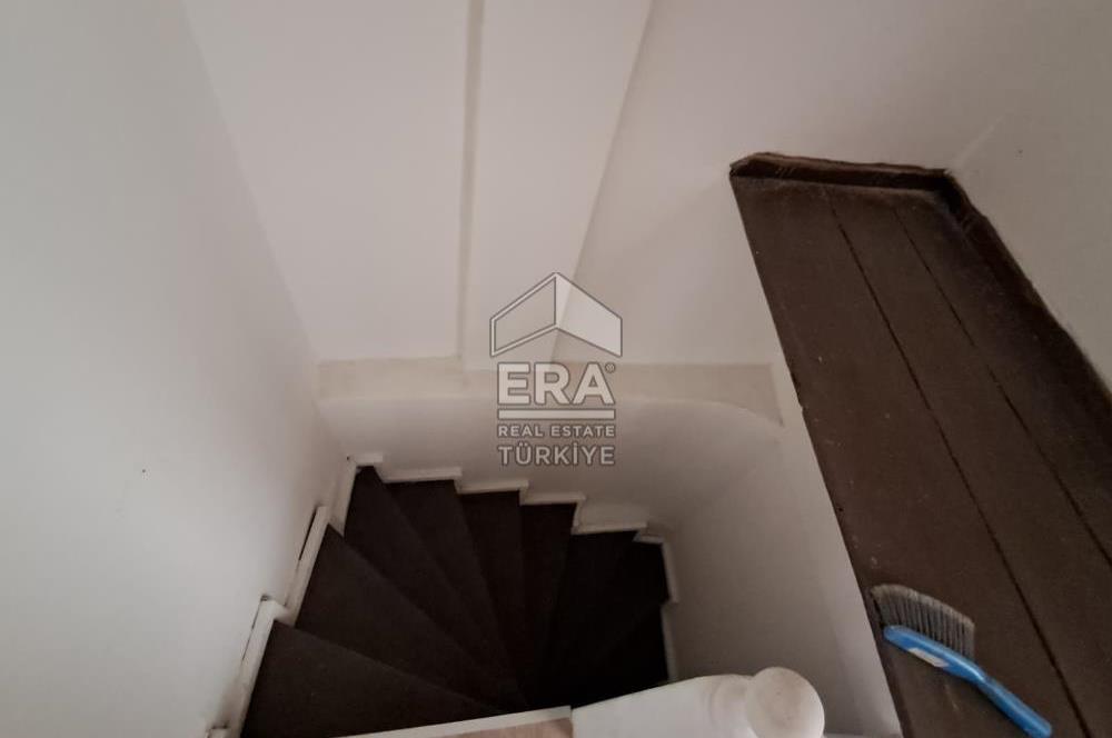 ERA ANGEL'DAN Ayvalık Merkezde, Denize 350 m Bahçeli Kiralık Rum Evi
