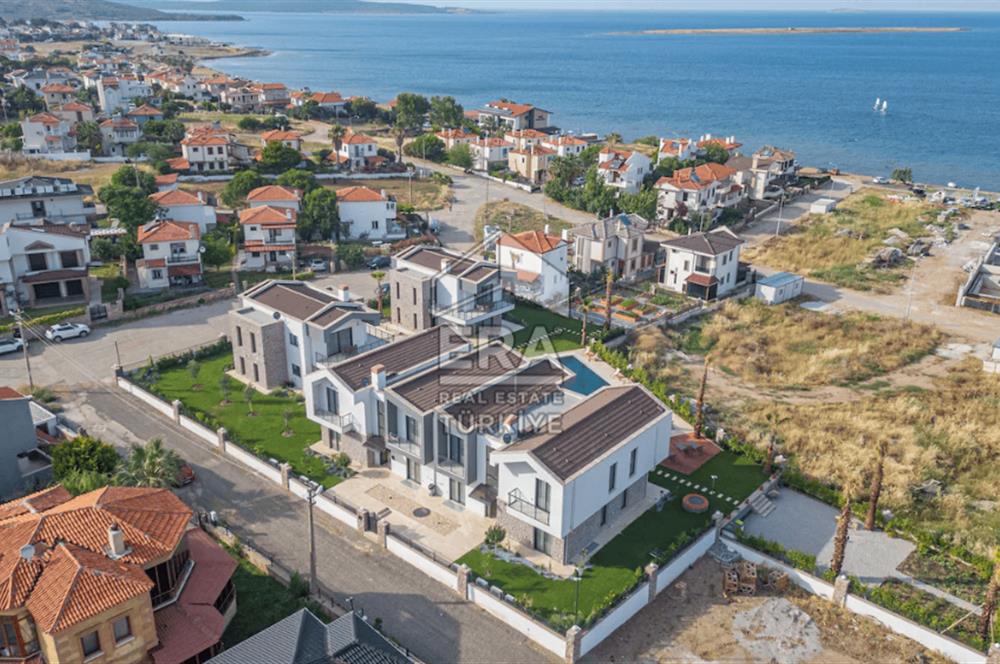 ERA ANGEL' Dan Cunda Namık Kemal’de 1+1 Eşyalı Kiralık lüx Daire – Denize 160 m 