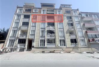 ERA PORT GÜVENCESİYLE VİCDANİYE'DE KİRALIK 2+1 DAİRE 