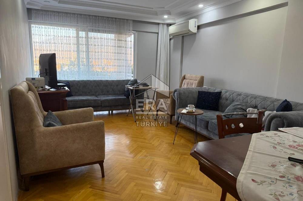 Bornova Evka 3 Öz Seçkinler Sitesinde 3+1 Satılık Daire