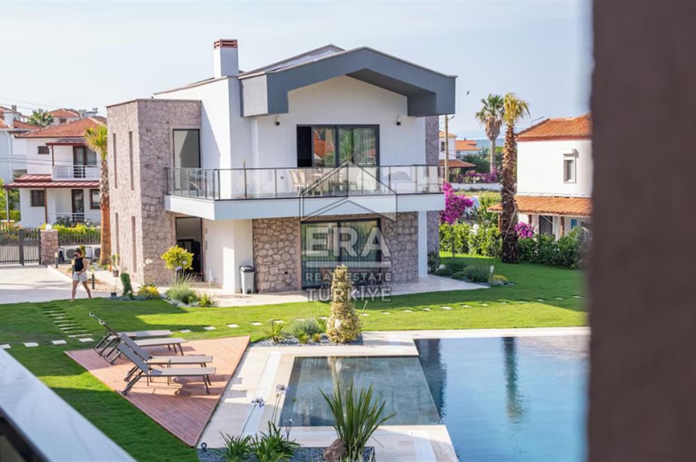 ERA ANGEL' Dan Cunda Namık Kemal’de 1+1 Eşyalı Kiralık lüx Daire – Denize 160 m 