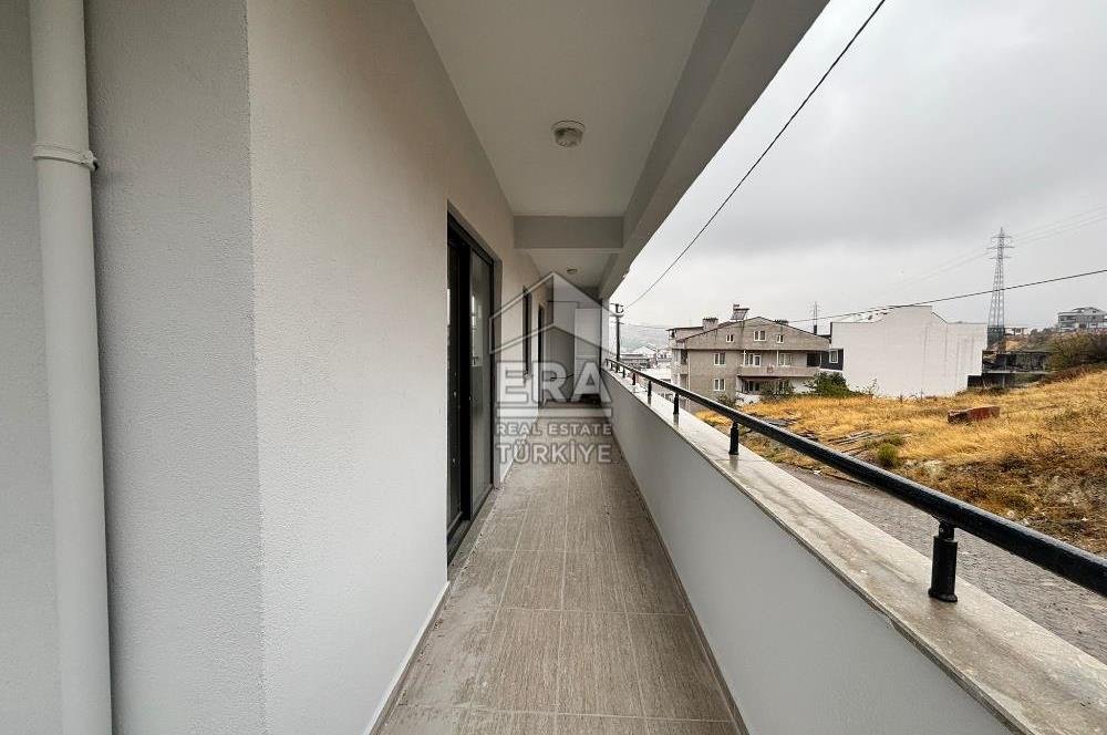 ERA SÖZDEN 1.SAKARYA MAH SIFIR EBEVEYN BANYOLU 2+1 SATILIK DAİRE