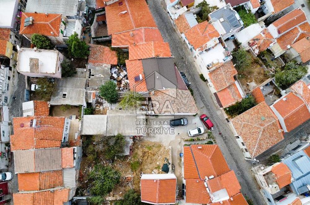ERA Angel'dan Ayvalık Merkezde 4+2 Geniş Bahçeli Müstakil