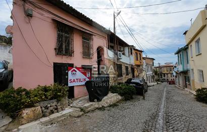 ERA Angel'dan Ayvalık Merkezde 4+2 Geniş Bahçeli Müstakil