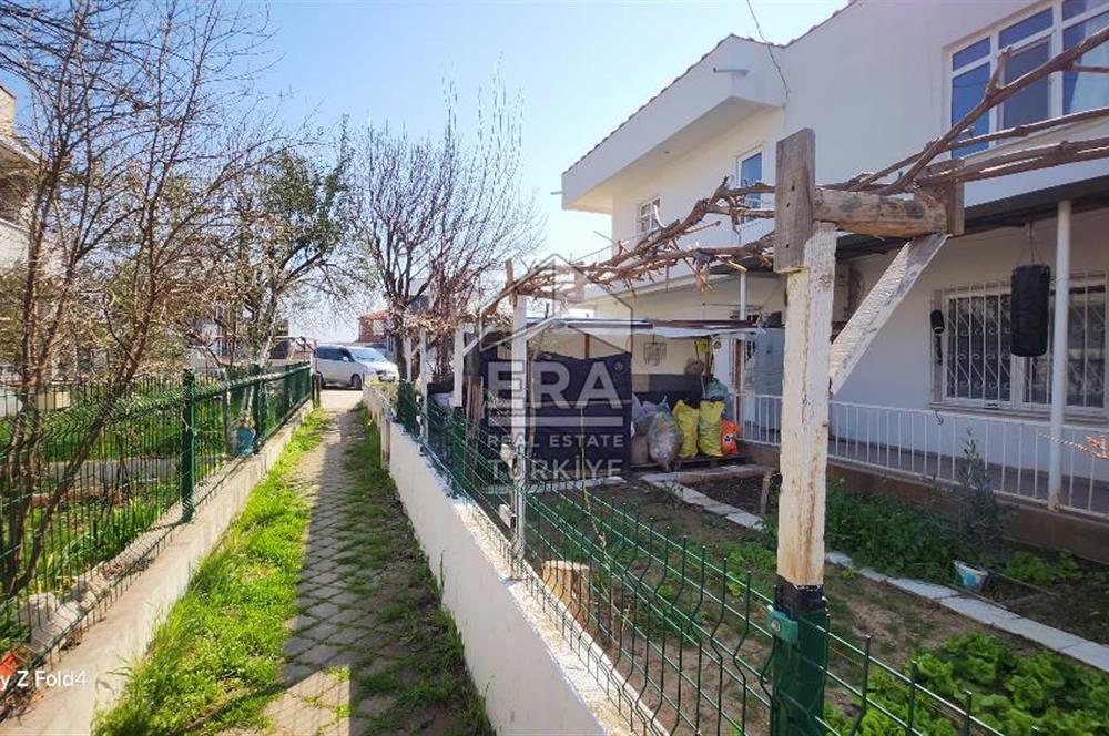 ERA Angel'dan Ayvalık Altınovada 2+1 Bahçeli Villa Katı