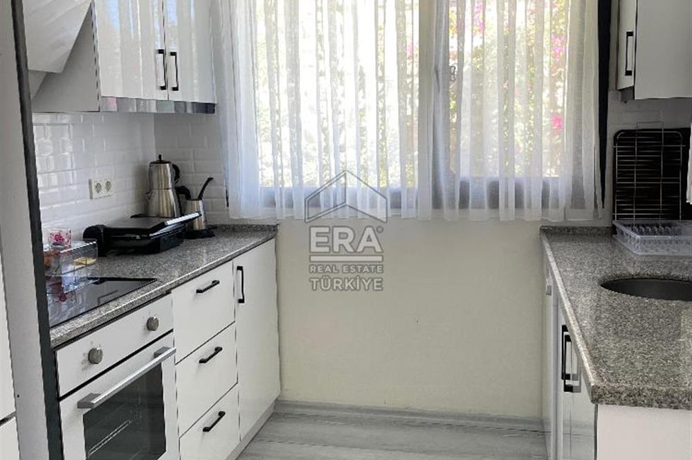 Datça Merkezde Kiralık 2+1 Deniz Manzaralı 85 m2 İkiz Villa