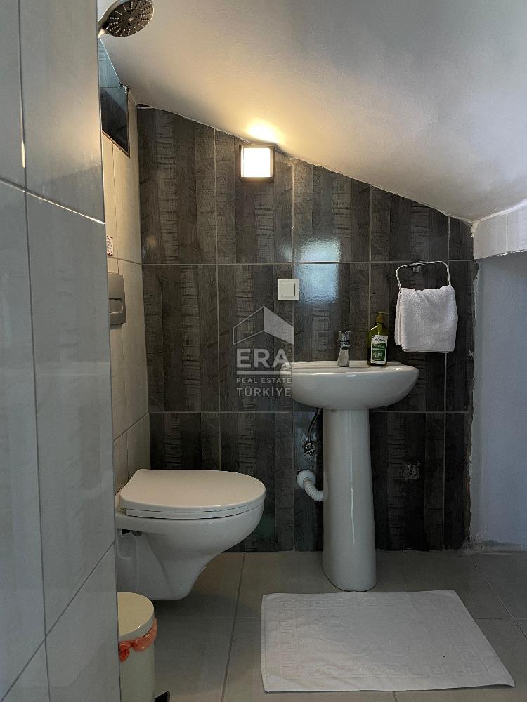 Datça Merkezde Kiralık 2+1 Deniz Manzaralı 85 m2 İkiz Villa