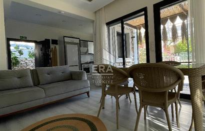 Datça Merkezde Kiralık 2+1 Deniz Manzaralı 85 m2 İkiz Villa