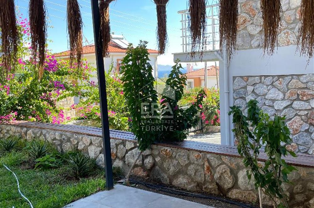 Datça Merkezde Kiralık 2+1 Deniz Manzaralı 85 m2 İkiz Villa