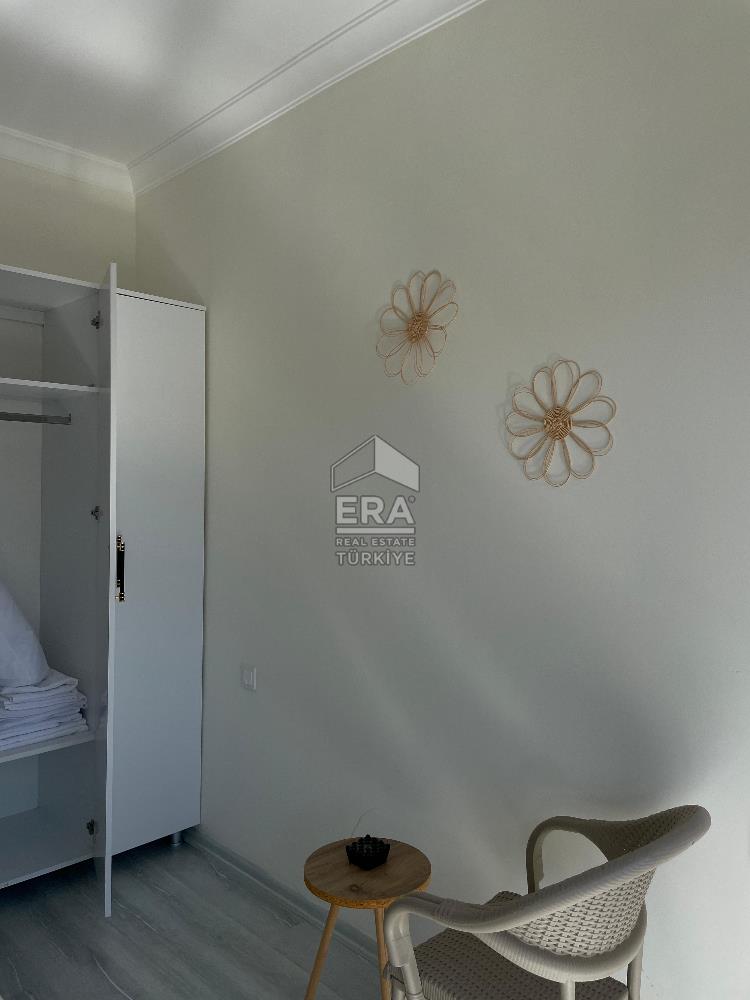 Datça Merkezde Kiralık 2+1 Deniz Manzaralı 85 m2 İkiz Villa