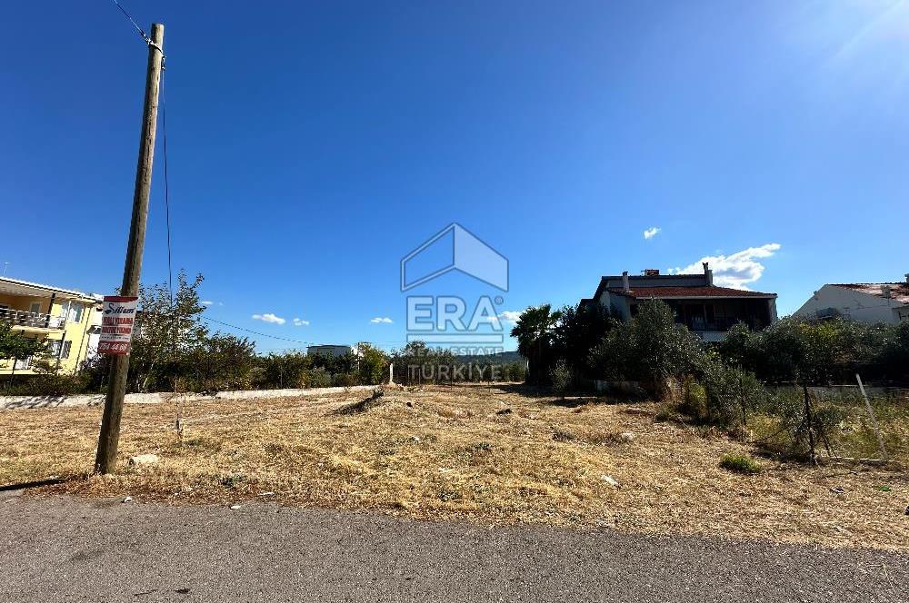Urla Gülbahçe Mahallesinde 220 m2 Satılık Arsa