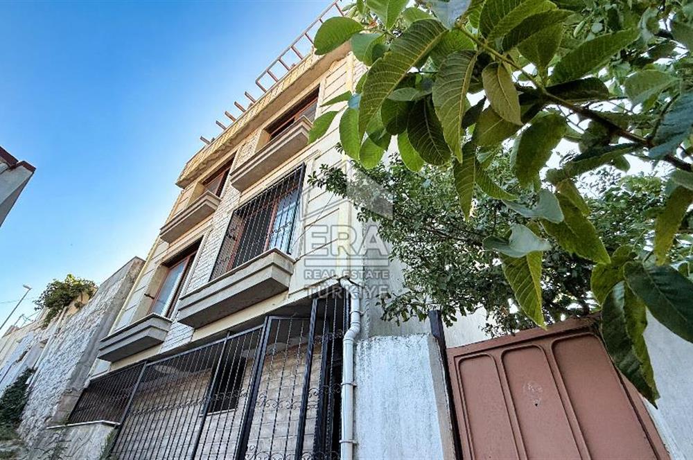 ERA Angel'dan Bergama Gazipaşa Mahallesinde 4+2 Müstakil