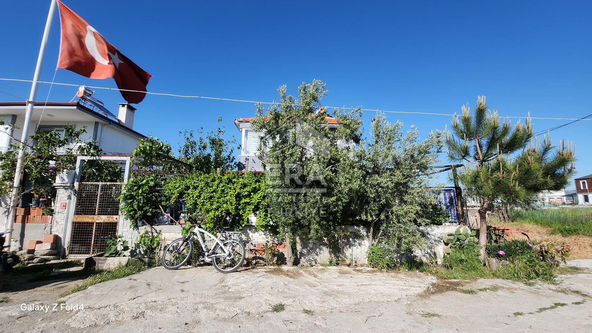 ERA Angel'dan Ayvalık Altınovada 3+1 Bahçeli Villa