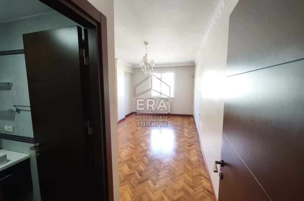 BARBAROS MAHALLESİNDE-CADDE ÜZERİ- BAKIMLI-OTOPARKLI KİRALIK 3+1