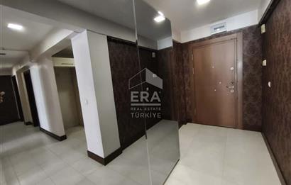 BARBAROS MAHALLESİNDE-CADDE ÜZERİ- BAKIMLI-OTOPARKLI KİRALIK 3+1