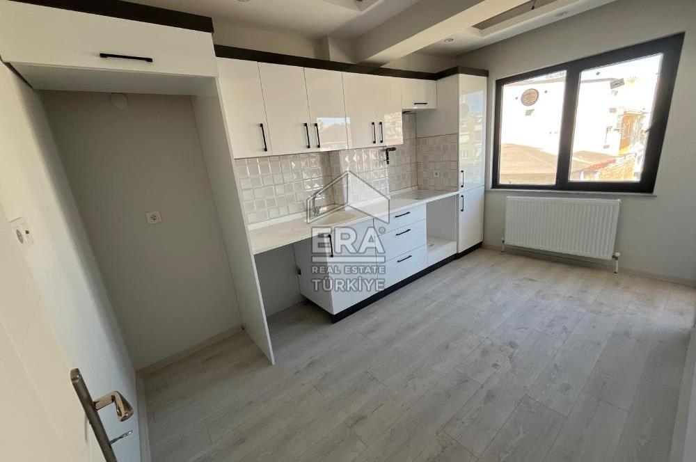ERASÖZDEN BALIKESİR 1.ORUÇGAZİ MAHALLESİNDE SATILIK 4+1 DAİRE