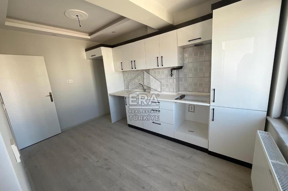 ERASÖZDEN BALIKESİR 1.ORUÇGAZİ MAHALLESİNDE SATILIK 4+1 DAİRE