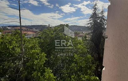 ERA KARAT SERDİVAN’DA SATILIK 2+1 SİTE İÇİNDE DAİRE