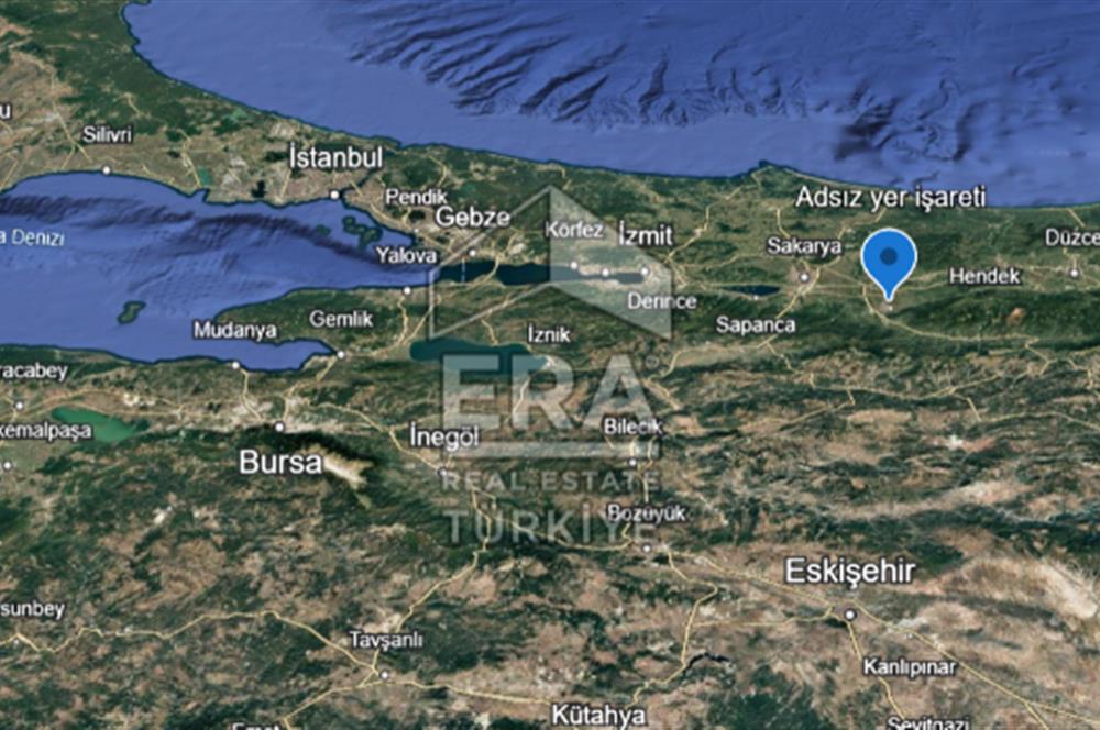 ERA KARAT AKYAZI CUMHURİYET Mah.180 M2 SATILIK TİCARİ-KONUT ARSA