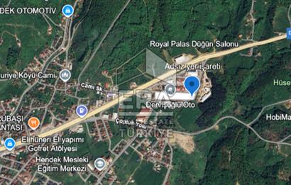 ERA KARAT HENDEK KÜÇÜK SANAYİ SİTESİNDE 180 M2 SATILIK DÜKKAN