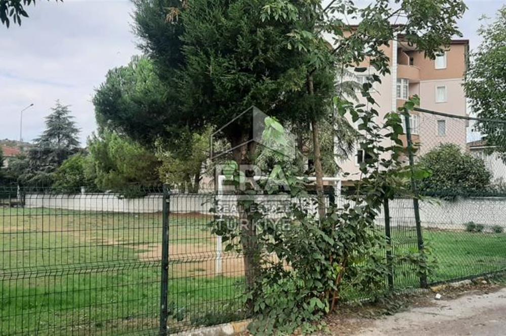 ERA KARAT SERDİVAN’DA SATILIK 2+1 SİTE İÇİNDE DAİRE
