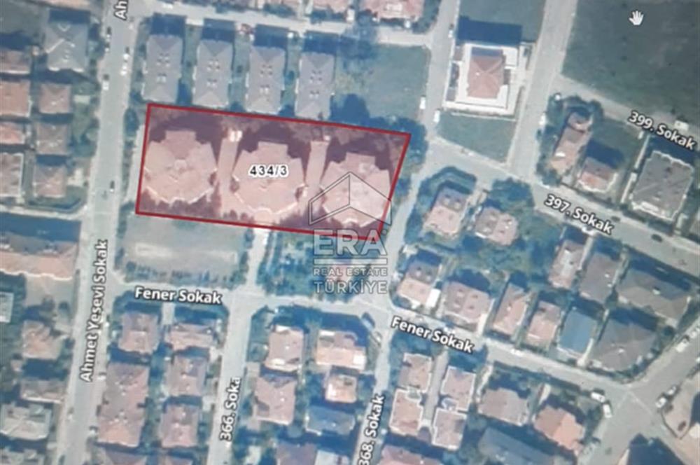 ERA KARAT SERDİVAN’DA SATILIK 2+1 SİTE İÇİNDE DAİRE