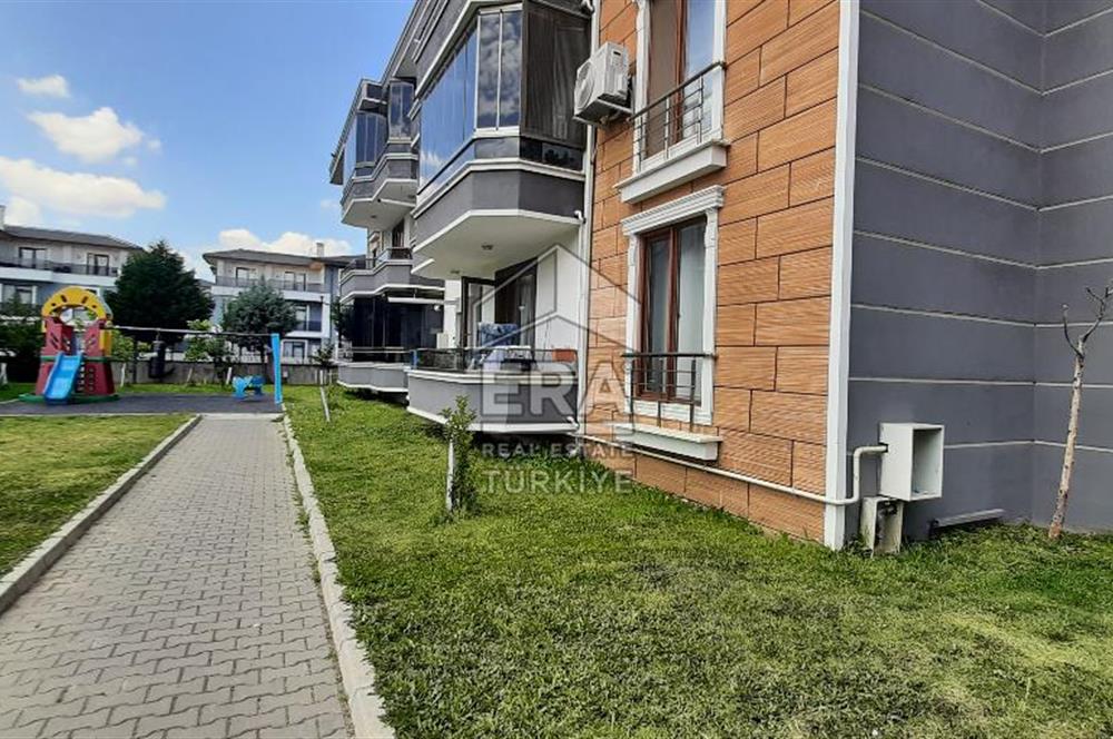 ERA KARAT SAKARYA TEPEKUM YENİ STADA YAKIN 3+1 SATILIK DAİRE