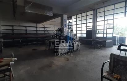 ERA KARAT HENDEK KÜÇÜK SANAYİ SİTESİNDE 180 M2 SATILIK DÜKKAN
