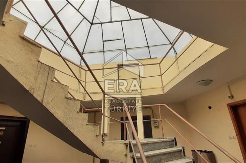 ERA KARAT SERDİVAN’DA SATILIK 2+1 SİTE İÇİNDE DAİRE