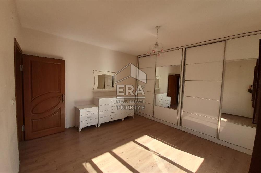 ERA KARAT SAKARYA ARİFİYE ADLİYE’DE SATILIK MÜSTAKİL EV VE ARSASI 