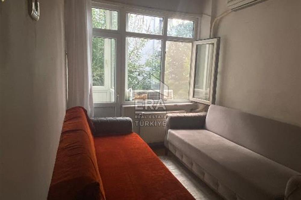 ÜSKÜDAR VALİDE-İ ATİK ' TE HARİKA KONUMDA SATILIK 3+1 DAİRE