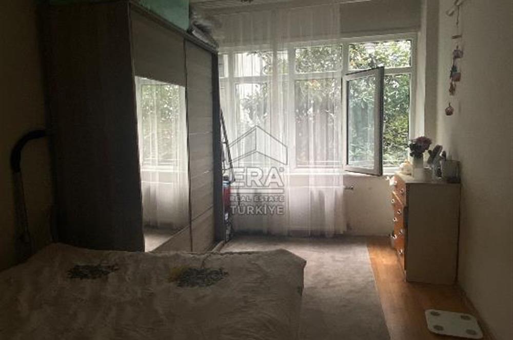 ÜSKÜDAR VALİDE-İ ATİK ' TE HARİKA KONUMDA SATILIK 3+1 DAİRE