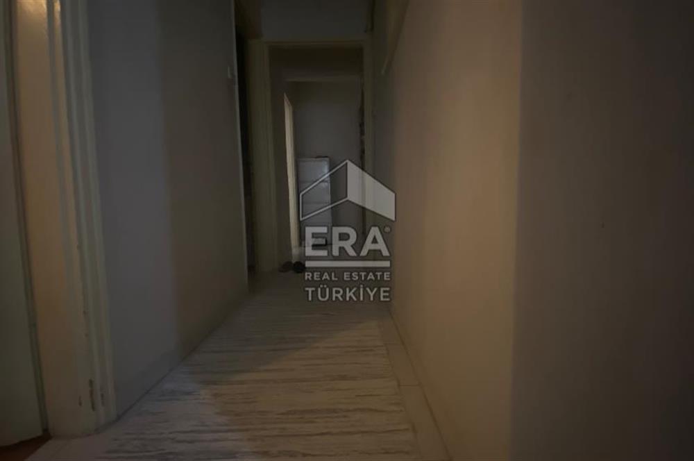 ÜSKÜDAR VALİDE-İ ATİK ' TE HARİKA KONUMDA SATILIK 3+1 DAİRE