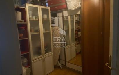 ÜSKÜDAR VALİDE-İ ATİK ' TE HARİKA KONUMDA SATILIK 3+1 DAİRE
