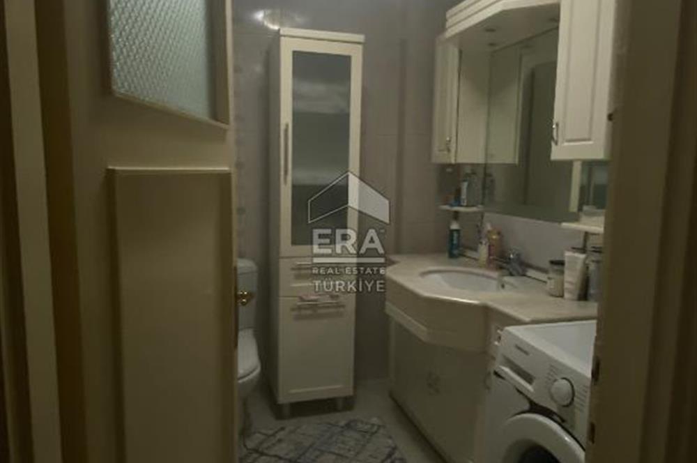 ÜSKÜDAR VALİDE-İ ATİK ' TE HARİKA KONUMDA SATILIK 3+1 DAİRE
