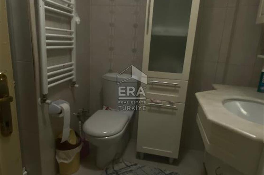 ÜSKÜDAR VALİDE-İ ATİK ' TE HARİKA KONUMDA SATILIK 3+1 DAİRE