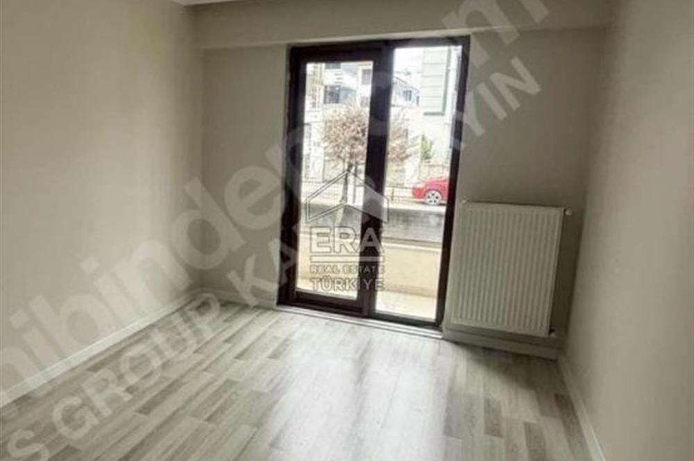 ERA KARAT SAKARYA TEPEKUM YENİ STADA YAKIN 3+1 SATILIK DAİRE