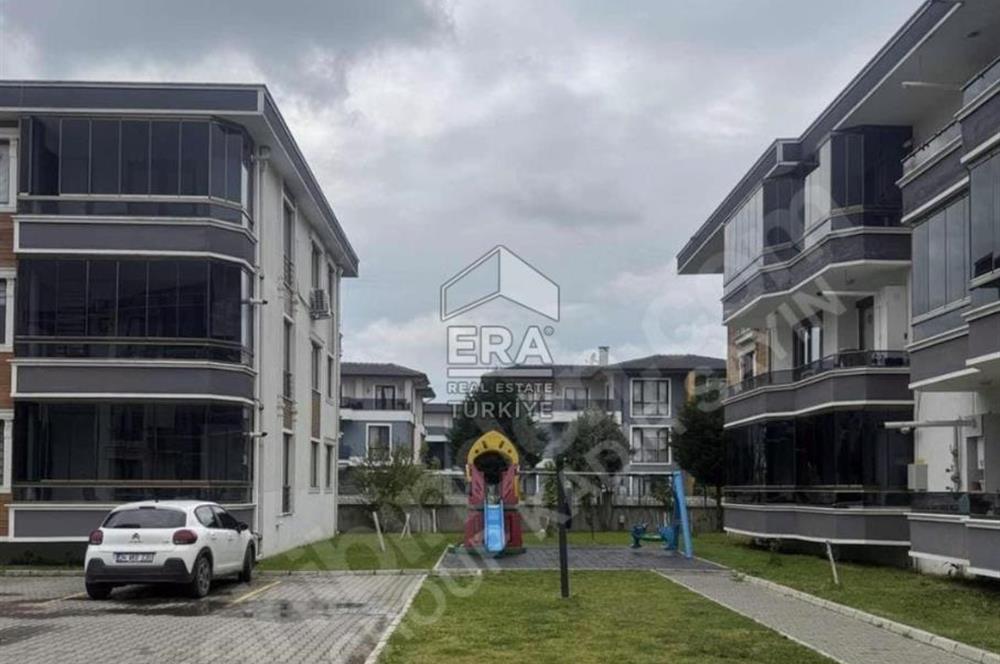 ERA KARAT SAKARYA TEPEKUM YENİ STADA YAKIN 3+1 SATILIK DAİRE