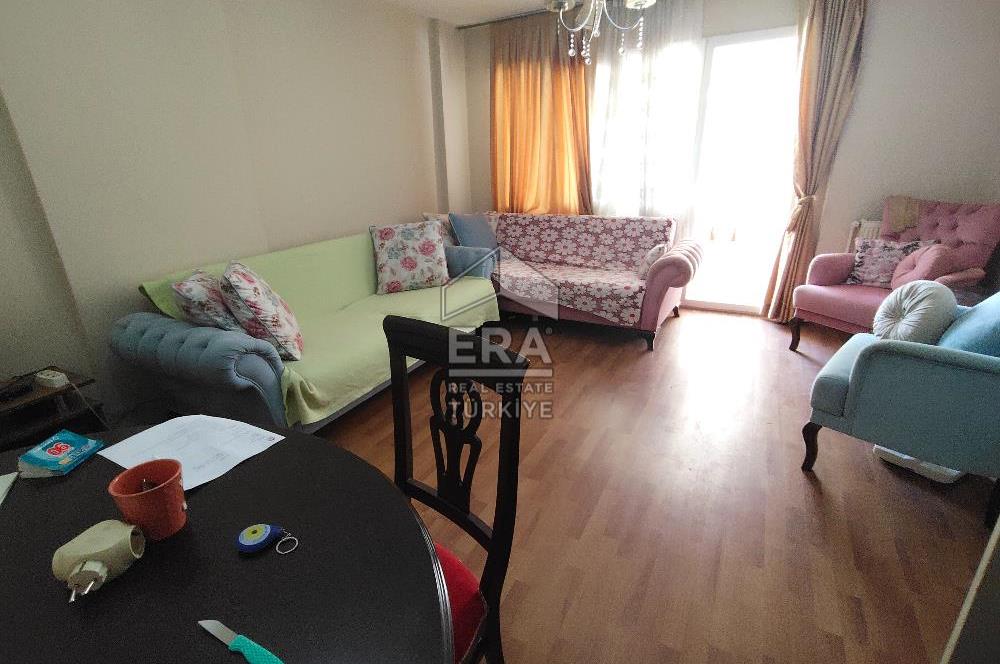 Kızılay Kan Bankası Yakını Satılık 3+1 Daire ve Dükkan Hissesi
