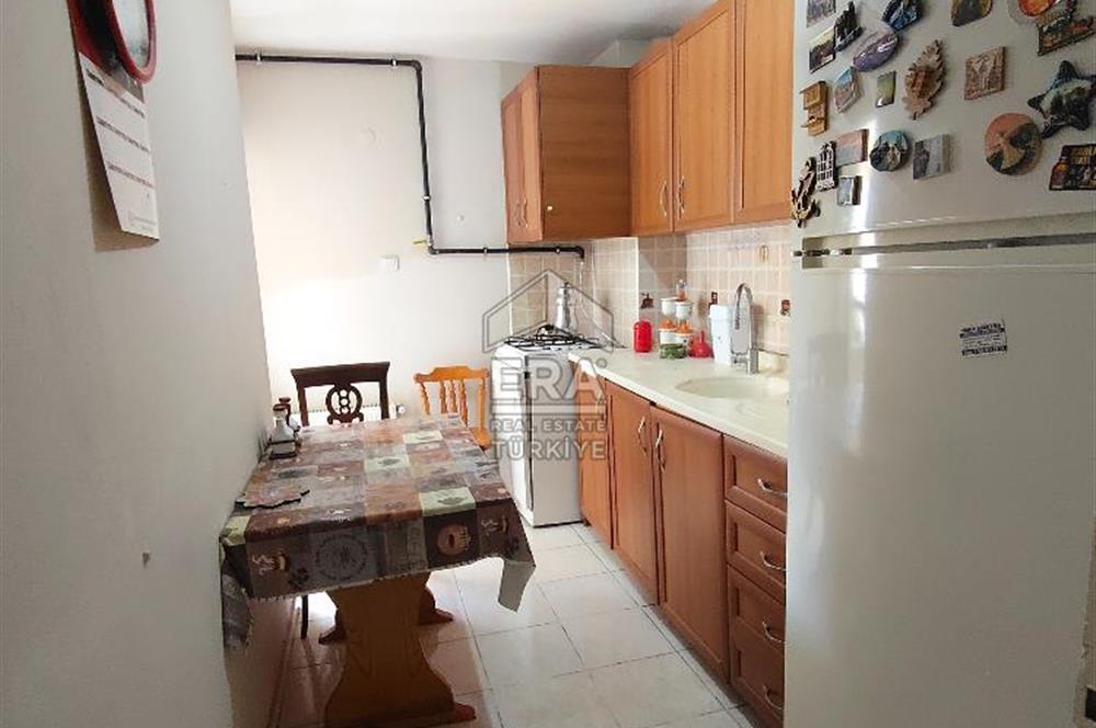 Kızılay Kan Bankası Yakını Satılık 3+1 Daire ve Dükkan Hissesi